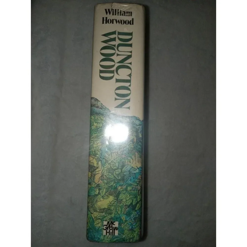 First Edition Vintage 1980 DUNCTON WOOD w/‎ Jacket